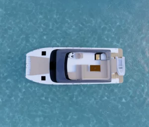 Fitting a Seakeeper on a Catamaran: Is It Necessary?